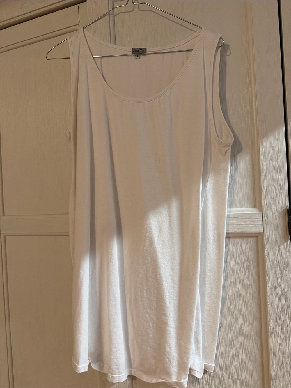 Everyday Scoop Neck White Tank Top by